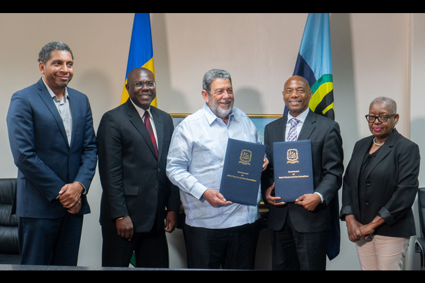 CDB FUNDS FOR ST VINCENT