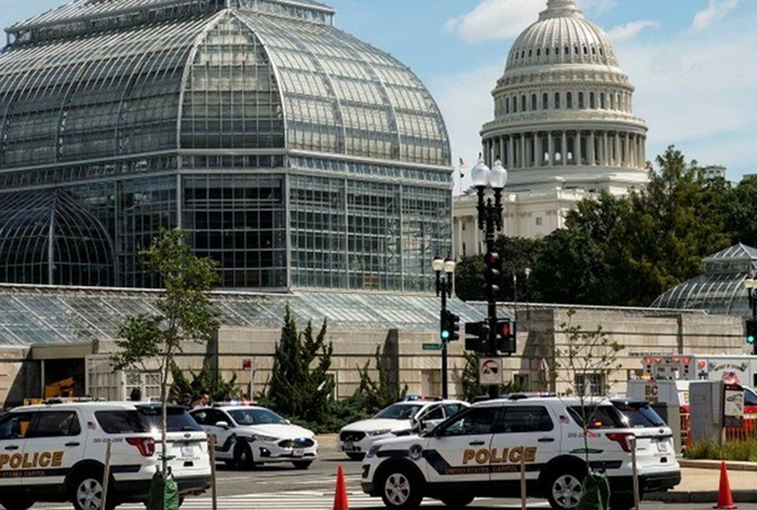Active bomb threat US capitil August 19