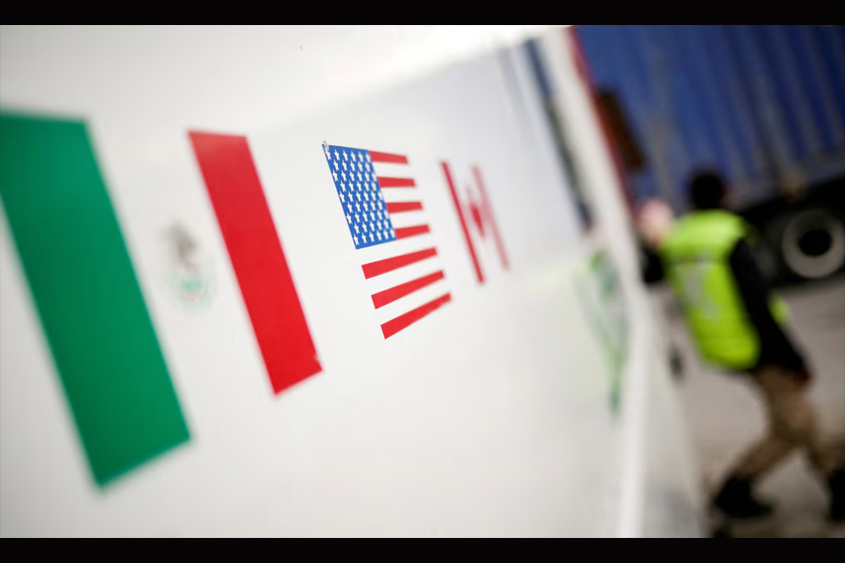 White House: Trump to impose tarrifs on Canada, Mexico, China Saturday