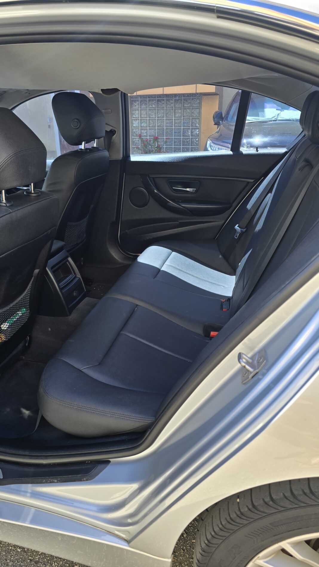 066400ba-69af-49a2-a360-03df64b4a294