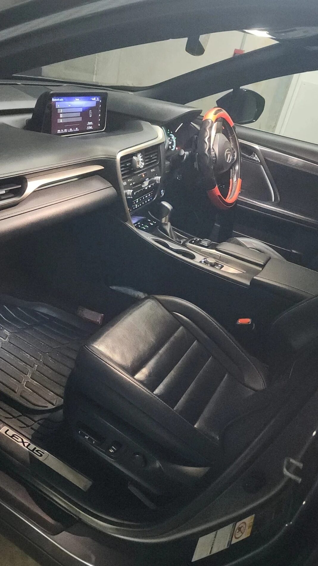 06281a5b-7d9b-4f2d-ab9f-61f6a6fa45bf