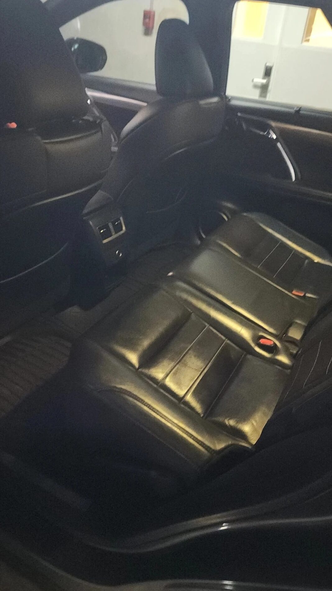 948f6a58-c857-46c6-aa26-5355bf02feca