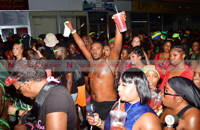 VIDEO: Foreday Morning Jam