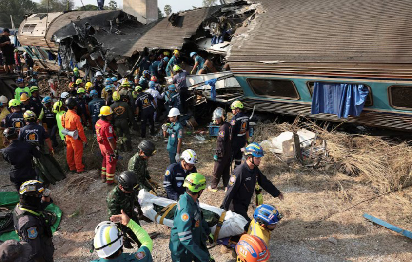 32 killed, 66 hurt after crane falls on train in Thailand