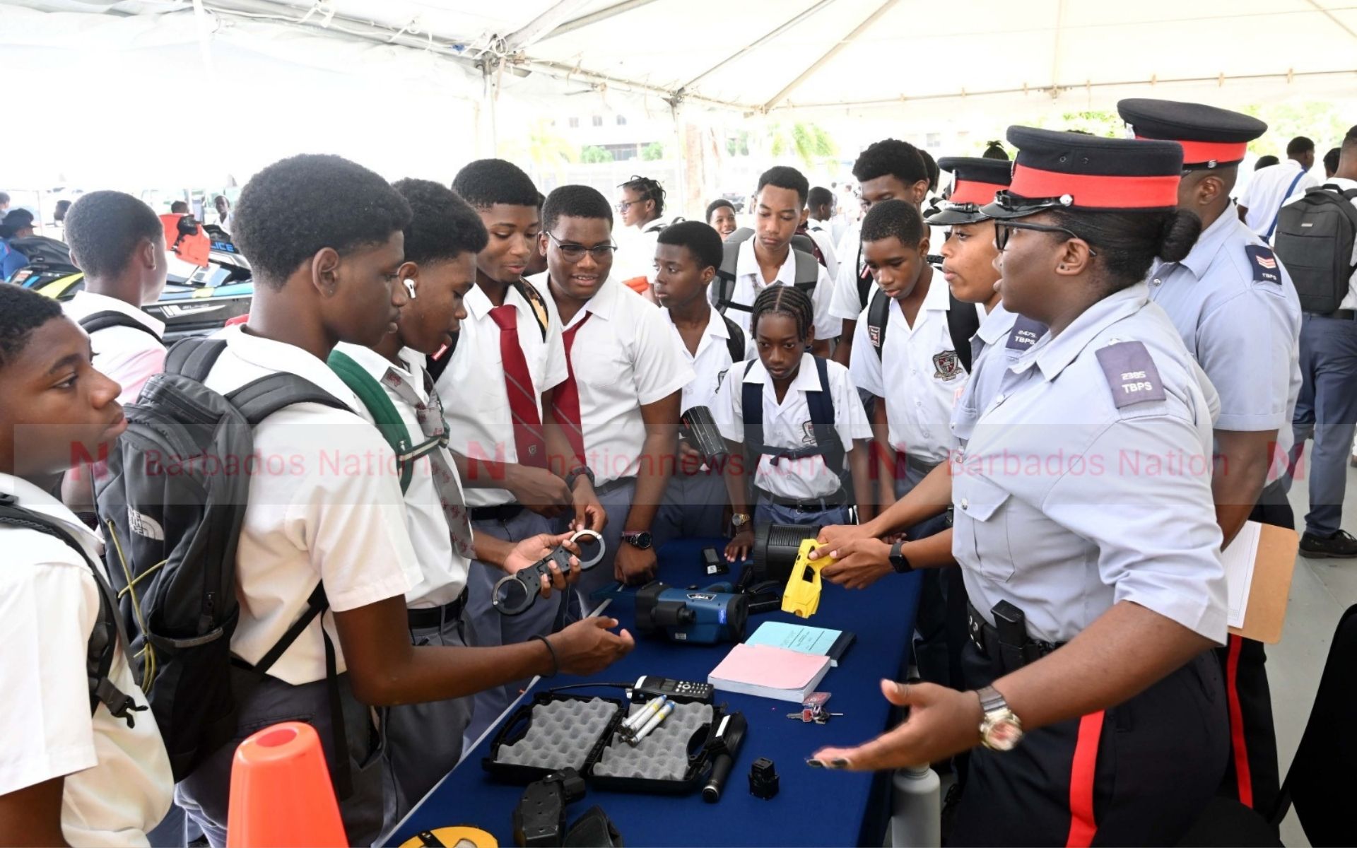 Police showcase exposes students to career opportunities